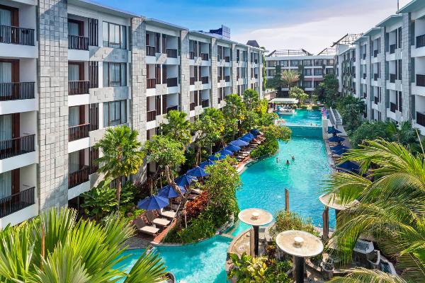 courtyard seminyak bali resort